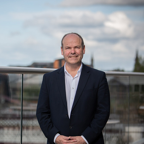 Alisdair Gunn Alisdair Gunn