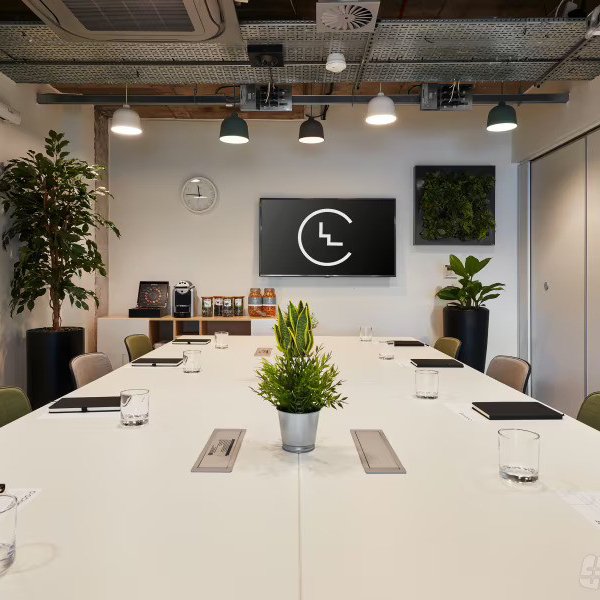 Clockwise offices